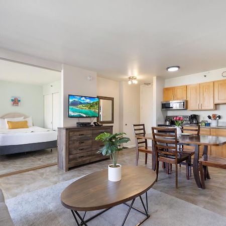 Light & Airy 8Th Floor Ocean View Condo With Lanai Condo Honolulu Exterior foto